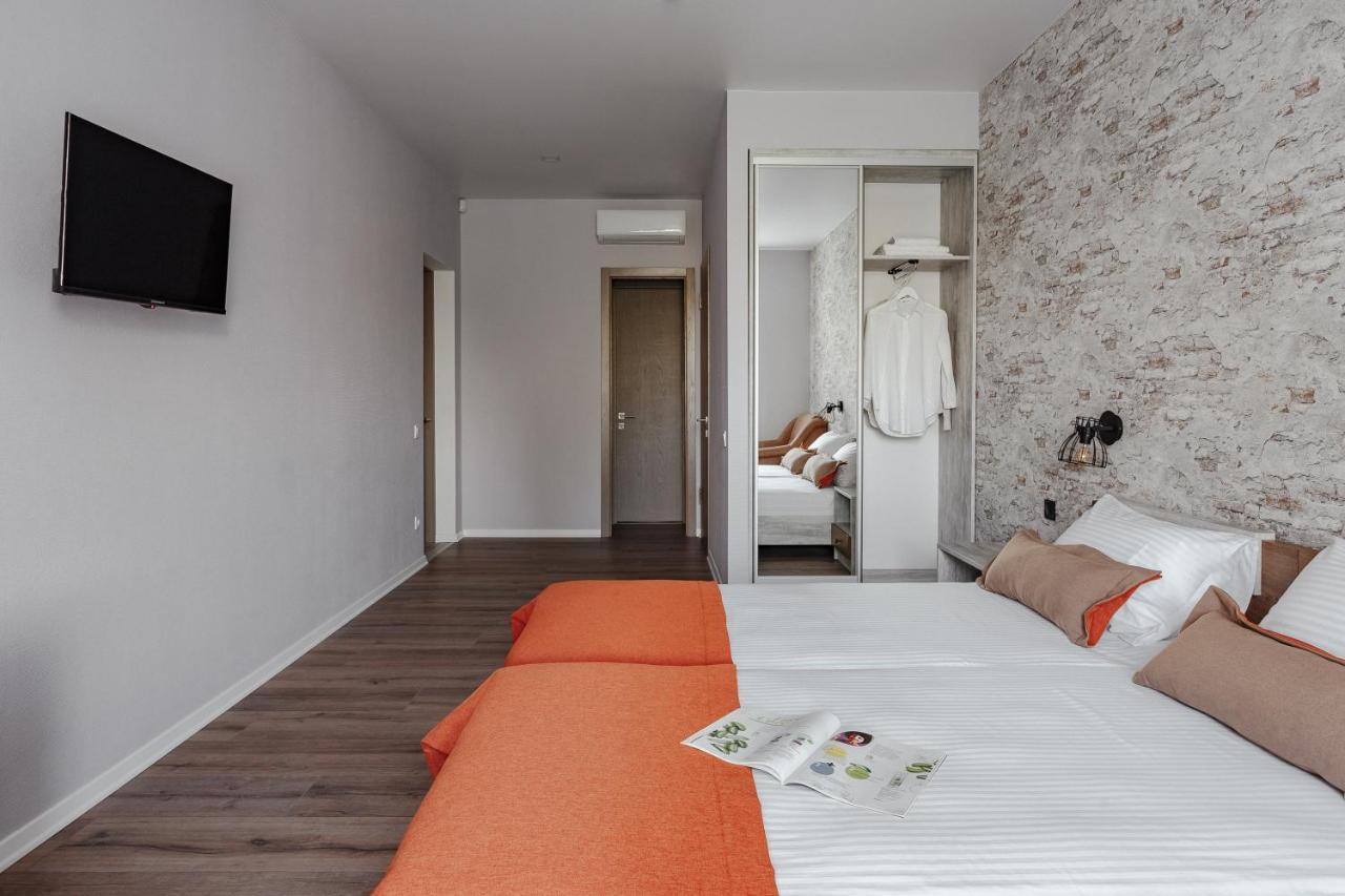Fishel Hotel Odesa Exterior photo
